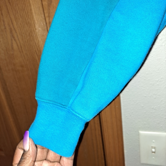 Teddy French Color Block Hooded Sweater - Picture 7 of 10